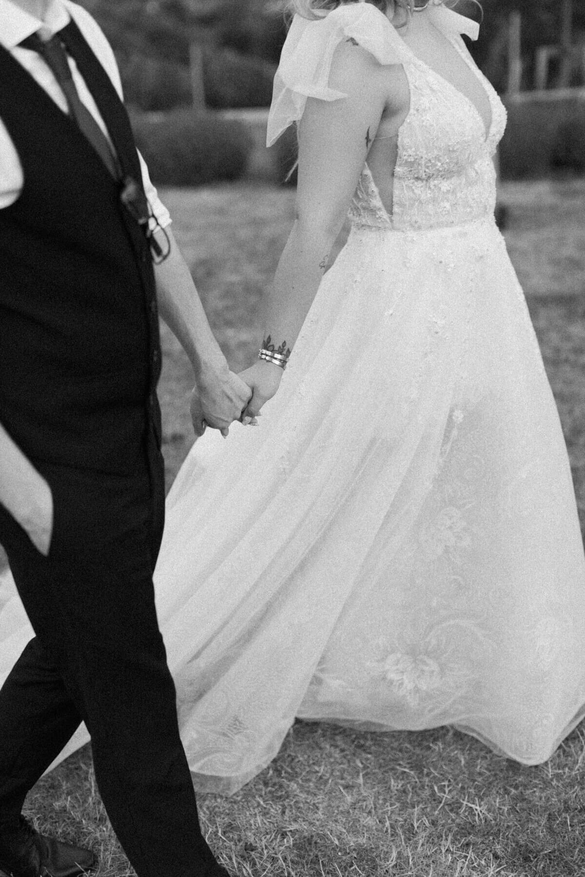 vineyard-wedding-couple-portraits 6