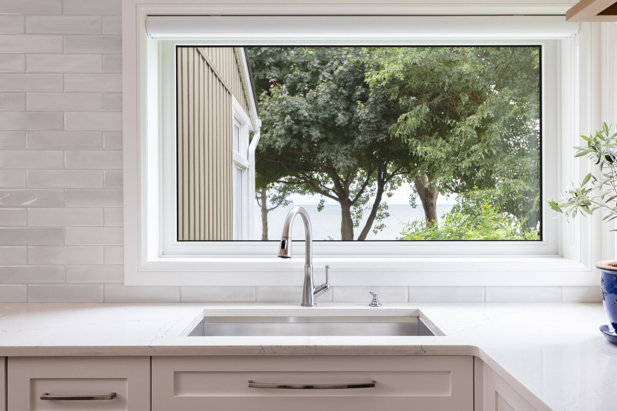KatCo_Interiors-LakeHouse-Kitchen-15