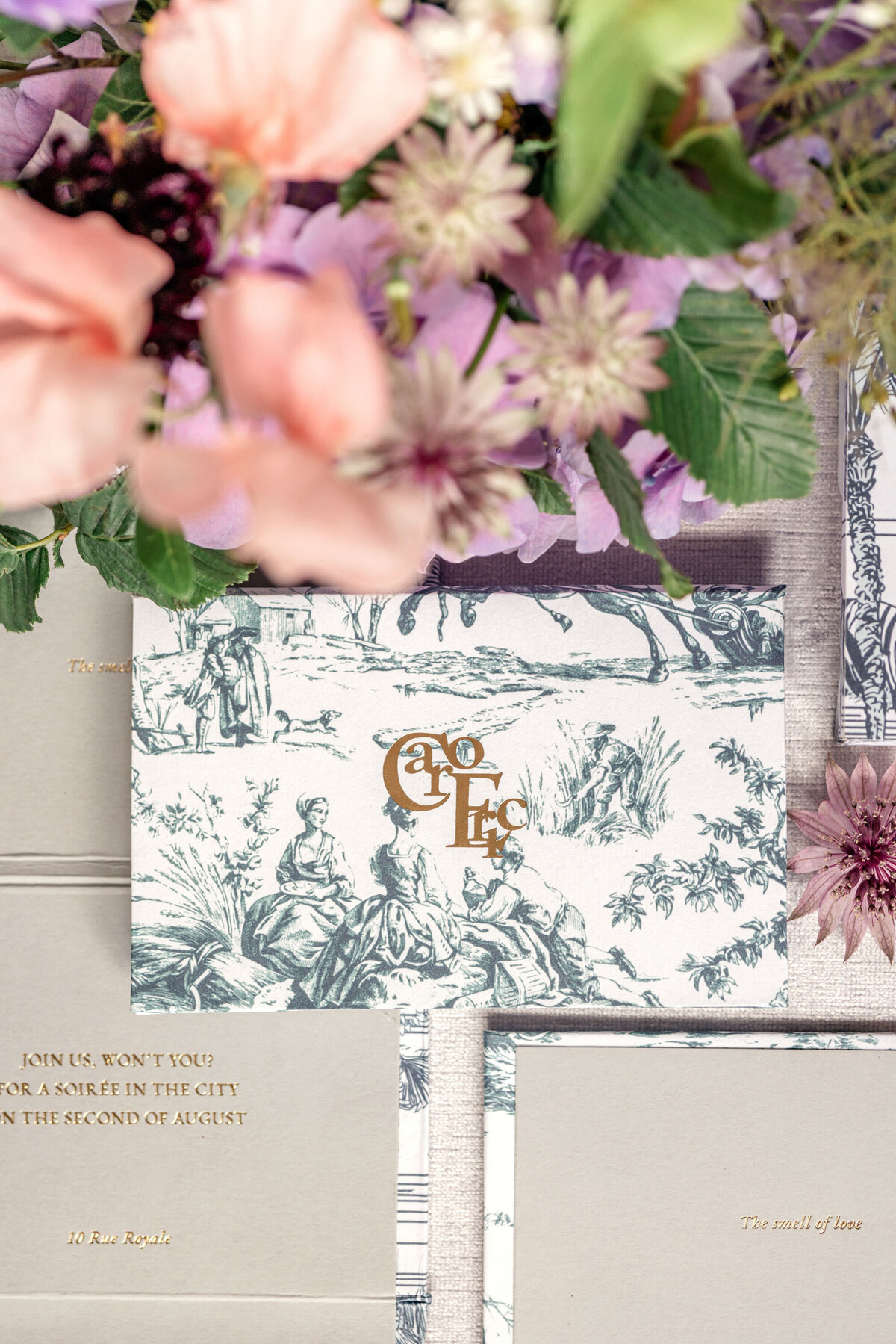 06 Dior-elopement-in-paris-flatlay-blue-purple-peach-victoria-amrose-photography (7)