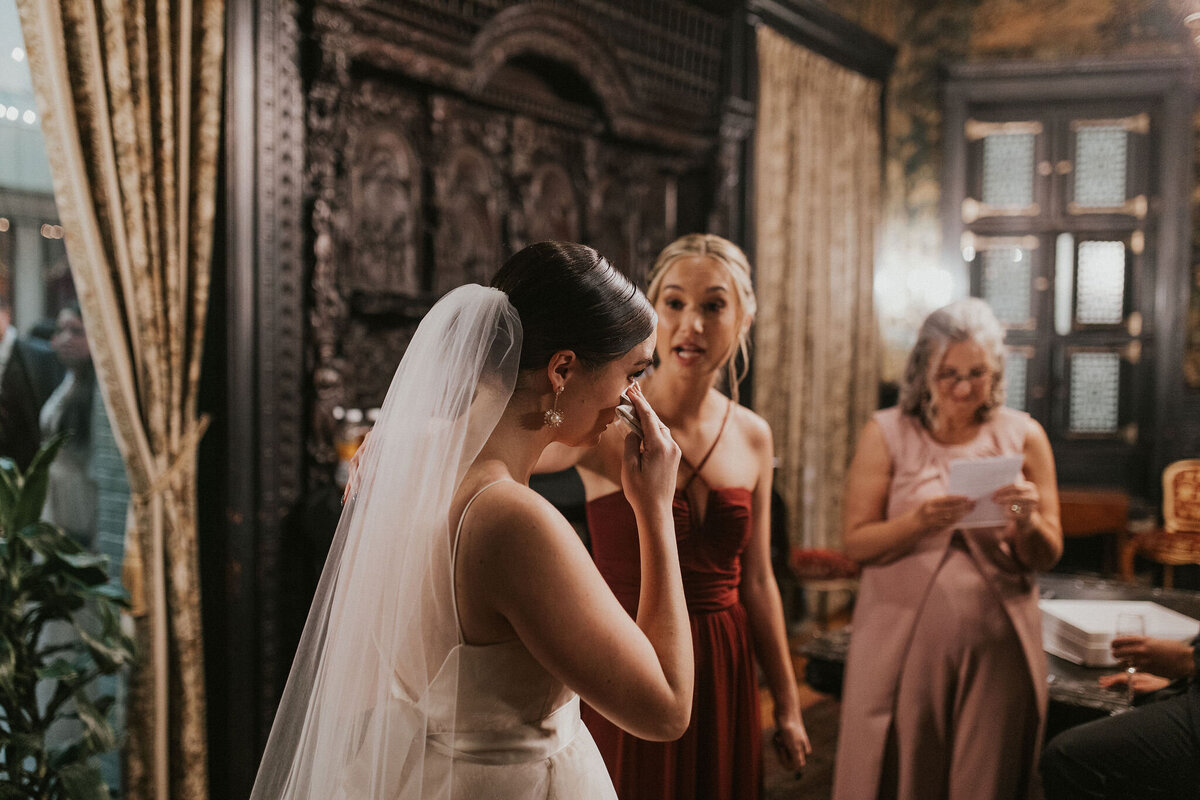 WELLING-FLORES.Wedding.EngineersClub-rcptn-21