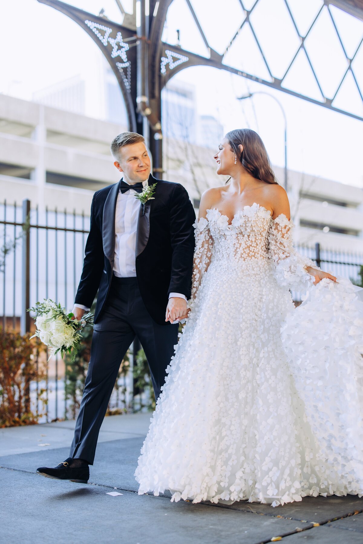 Emily&Chase_TheRenaissanceTheDepot_FlowEventGroup-344