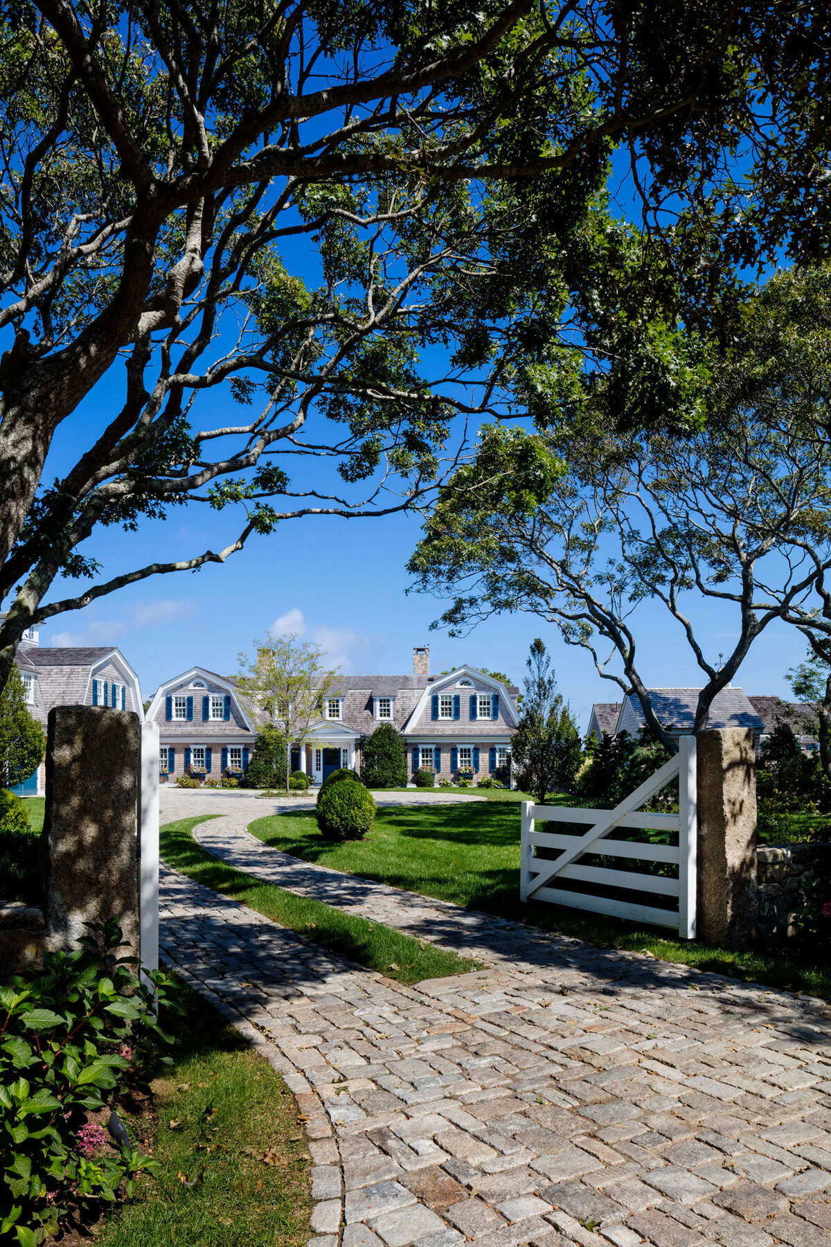 Colonial-Reproductions-Katama-Bay-Gambrel (12)