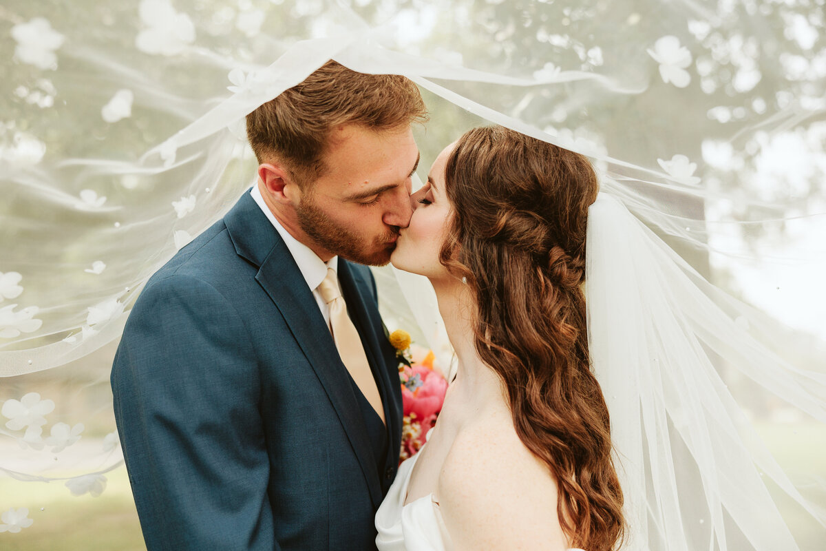 LAUREN+AARON-SP-31