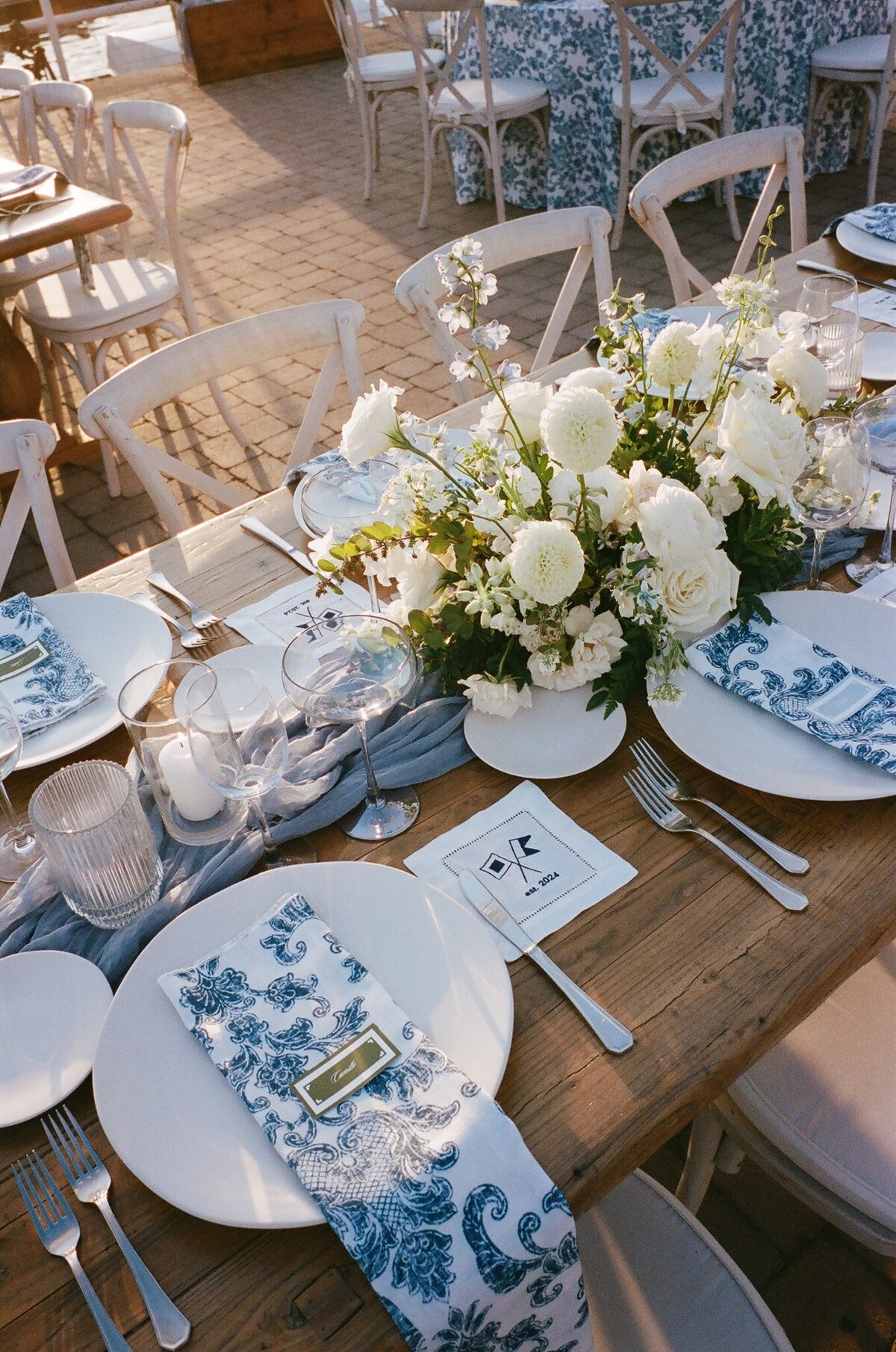 Savannah Aaron-Details-119