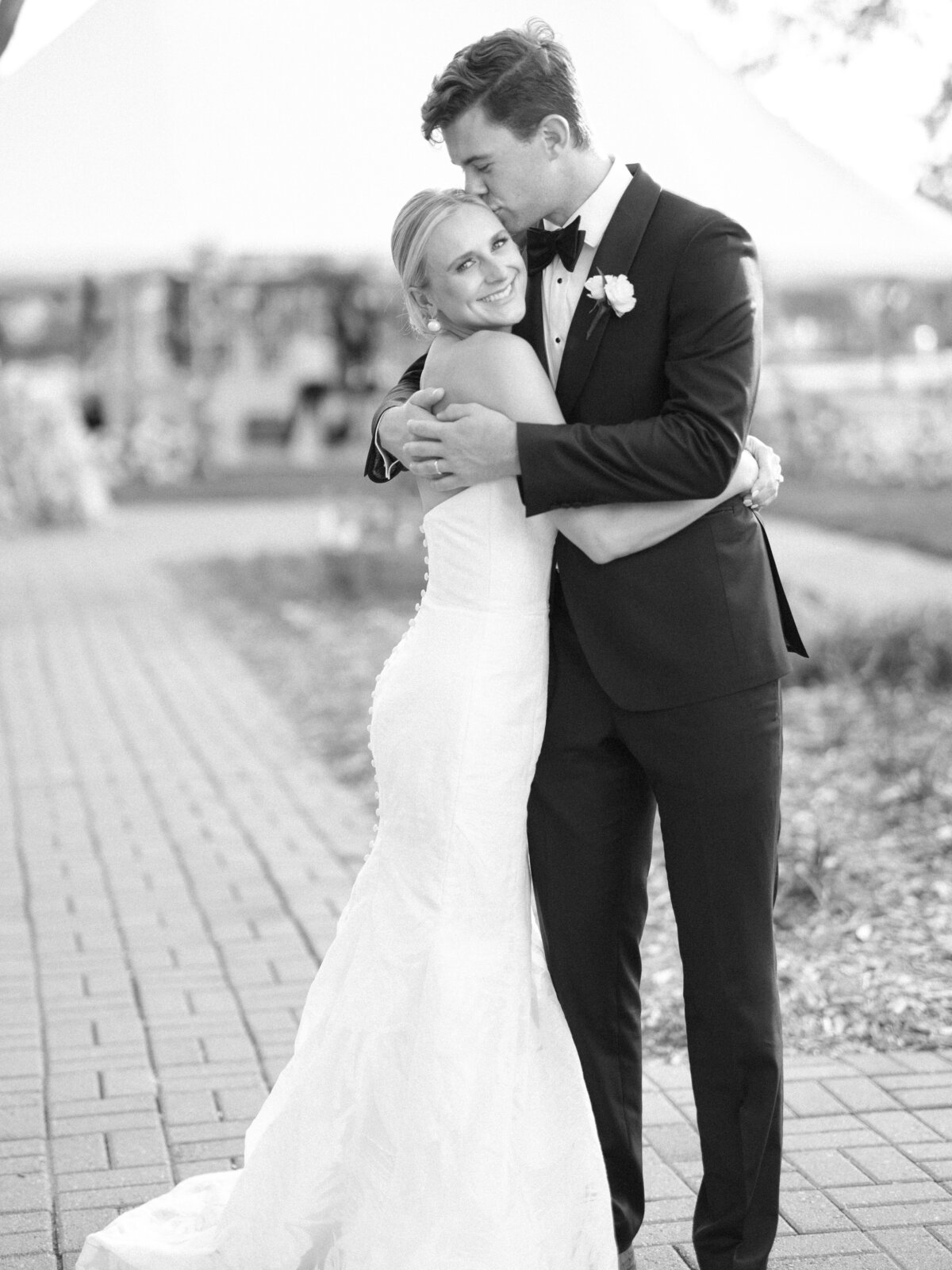 Jessica Blex Photography - Luxury Wedding at Happy Hollow Club - Nebraska Photographer-156