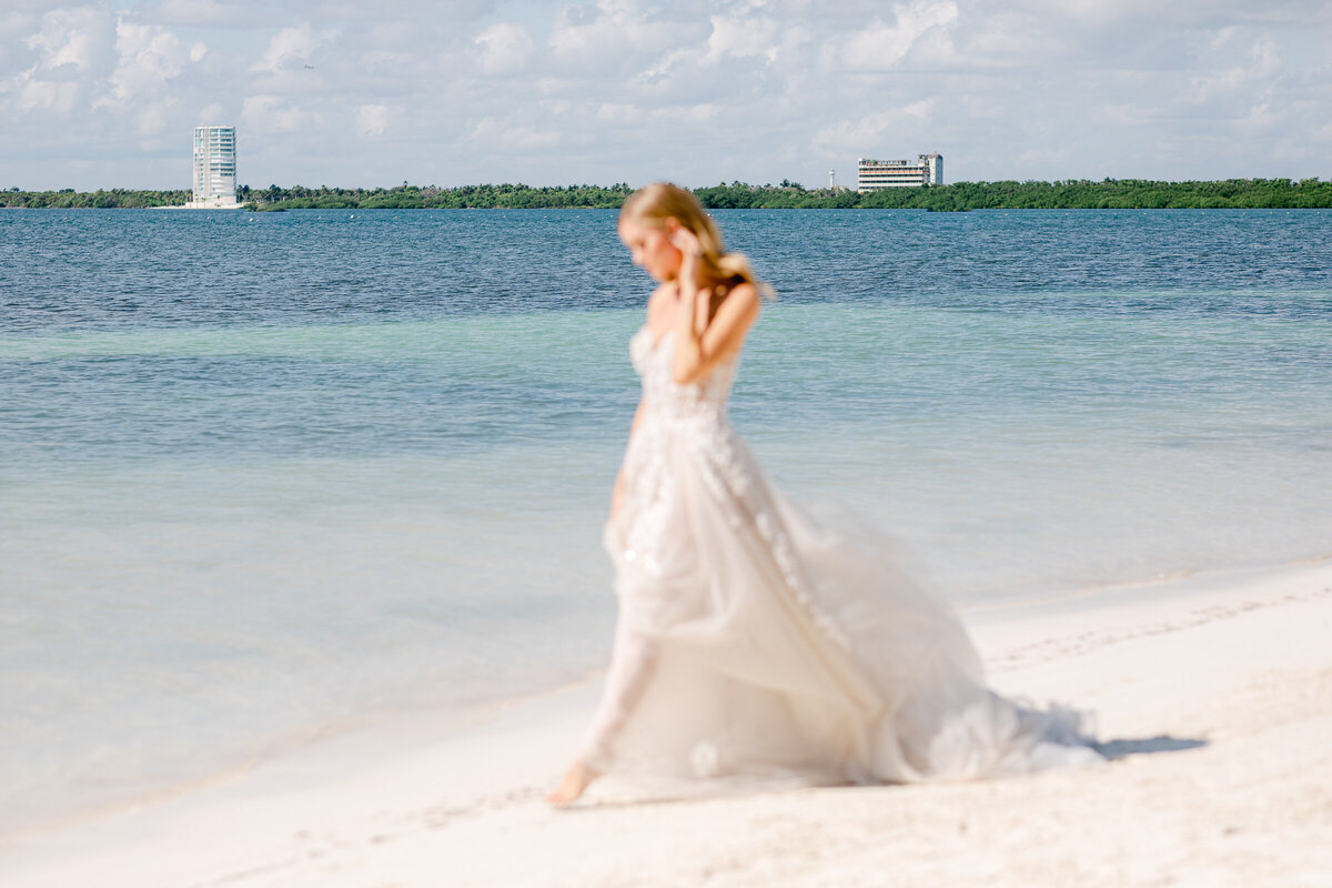 Portland OR Wedding Photographer Chantal Sokhorn Photography Nizuc Resport and Spa Cancun Mexico-56