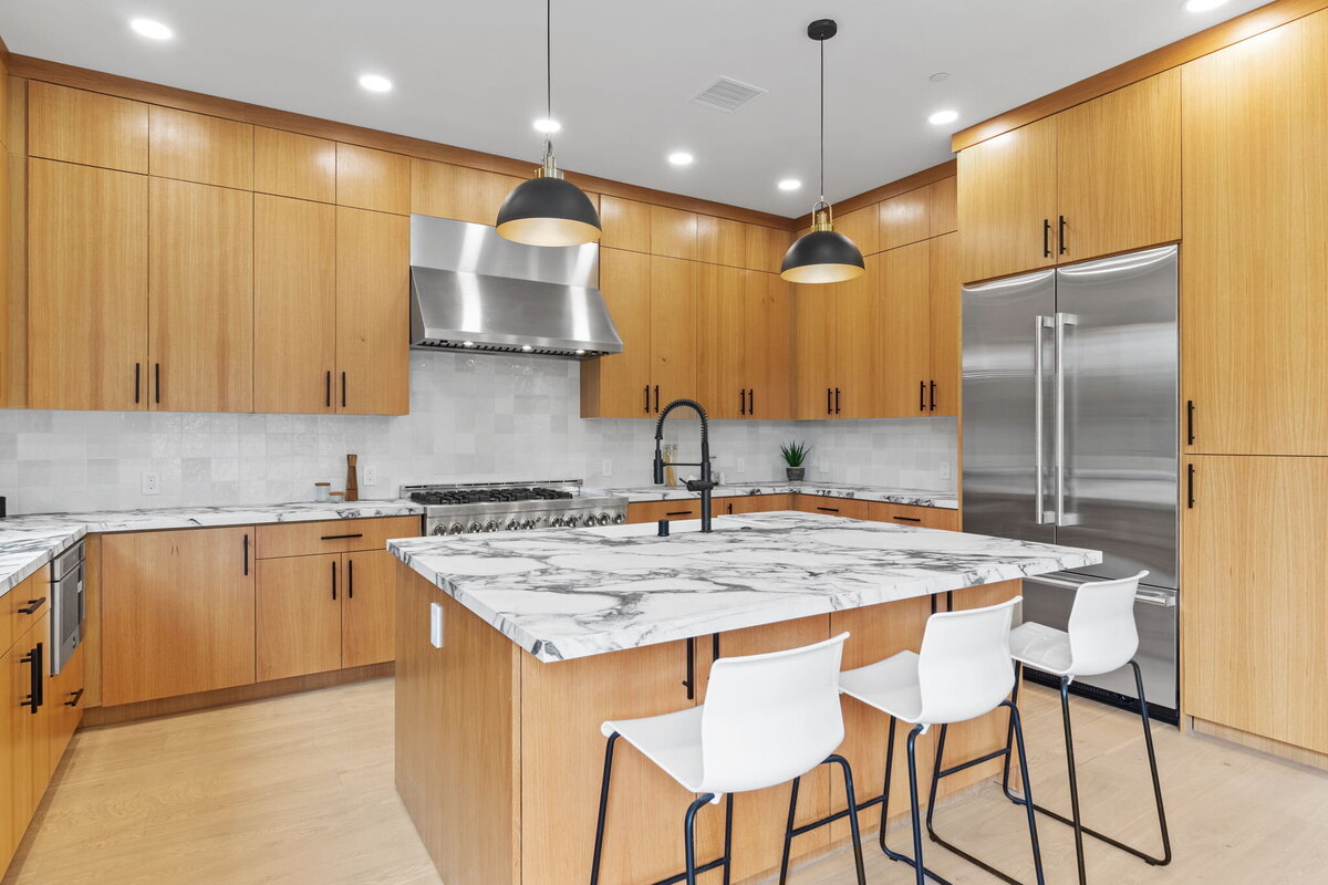 Custom-kitchen-remodel-marble-island-wood-cabinetry-LA