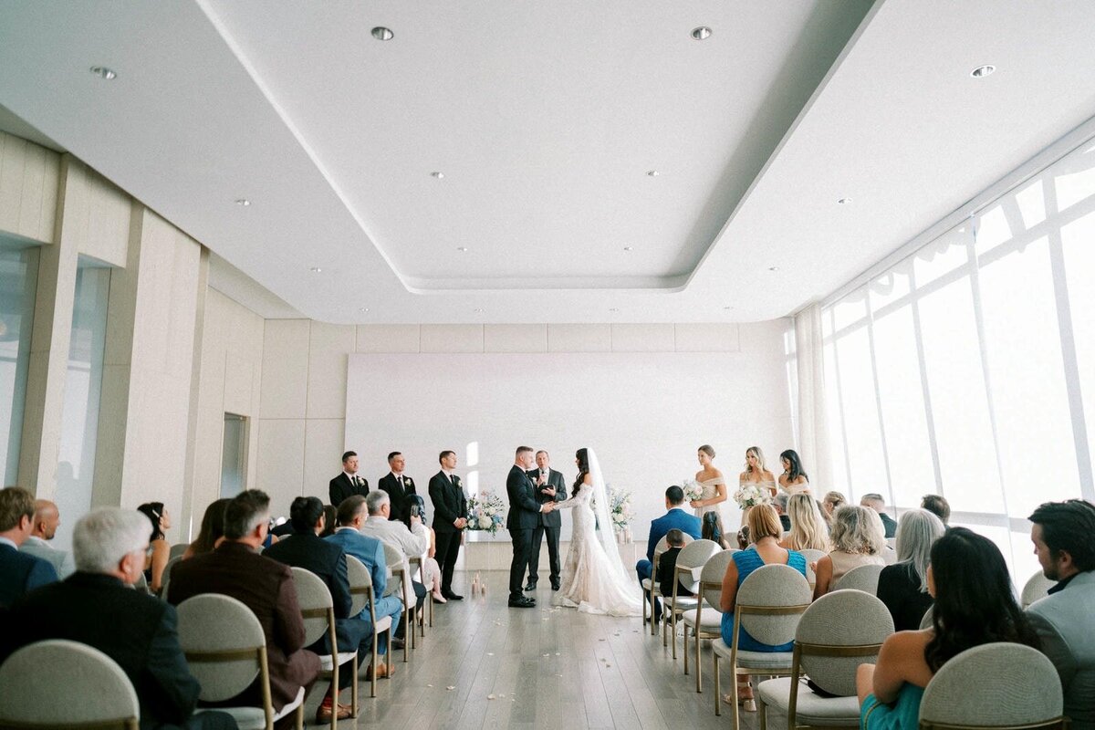 W9-Wedding-Photos-The-Pearle-Burlington-Lake-Ontario-Stephen-and-Oksana-2024-09-29-2500px-1121