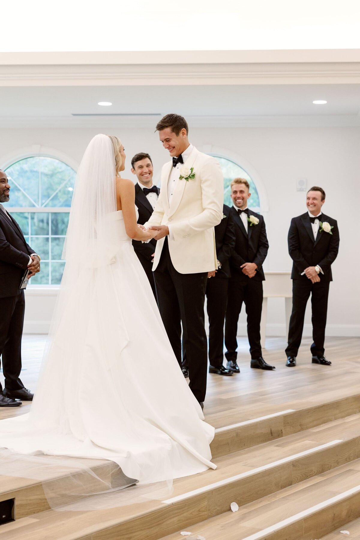 brittany-pannebaker-tampa-florida-destination-wedding-photographer-wedding-chandler-and-cole-tampa-harborside-chapel-270