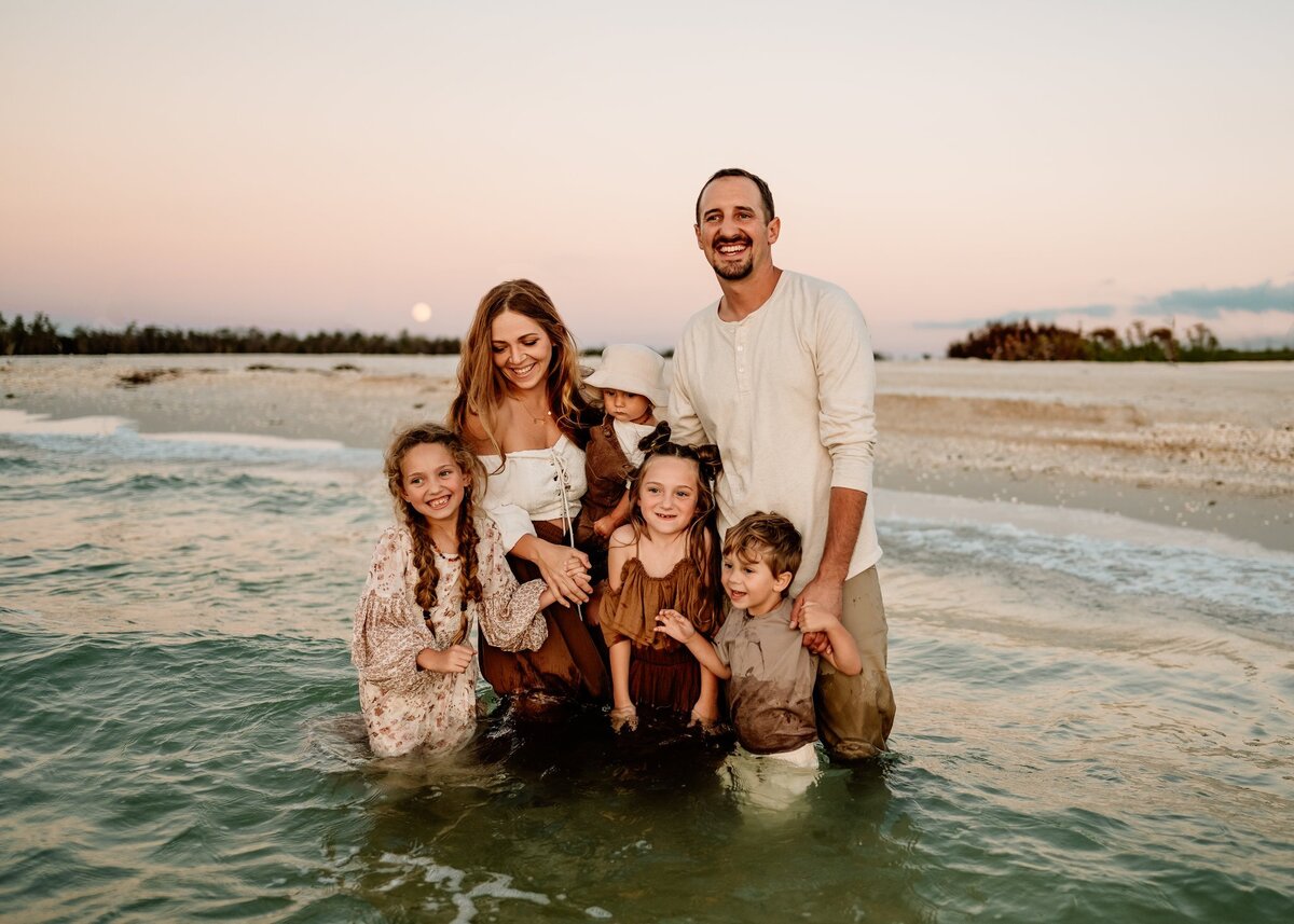 Chasing Creative Family Portraits 2024-106
