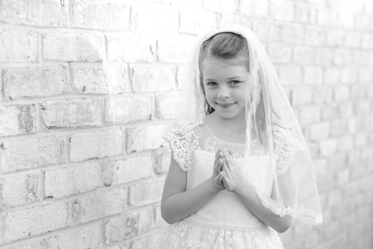black and white praying hands