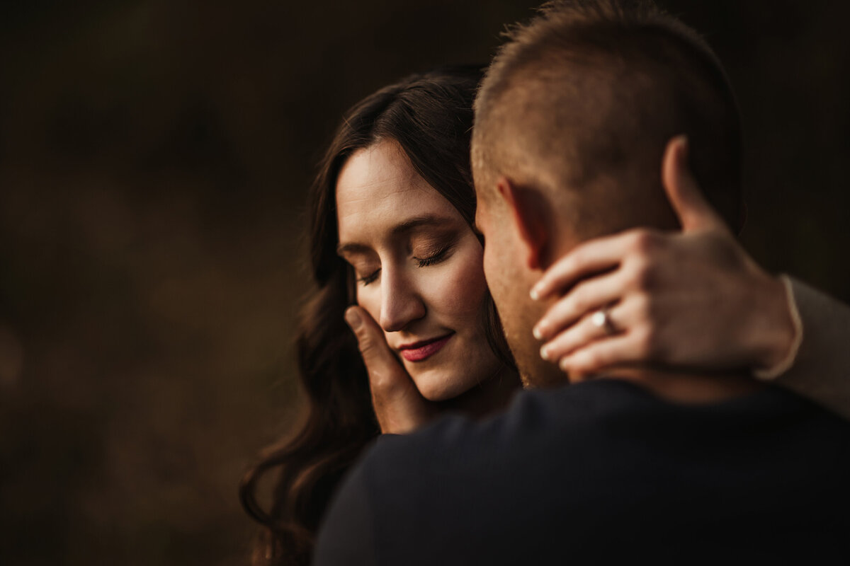romantic engagement picture