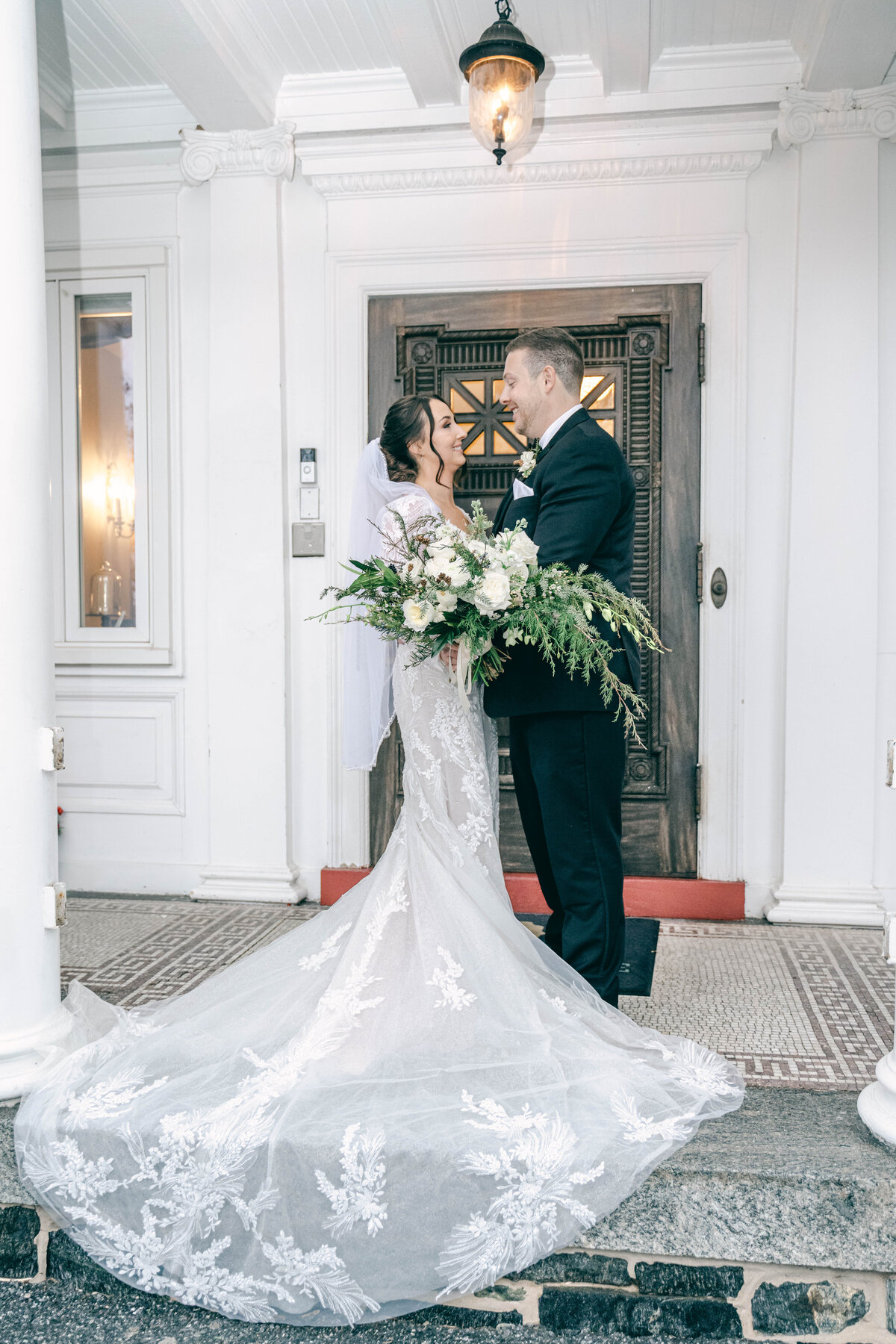 Mary-Kate-Davenport-Photography-Wedding-Photography-9-3