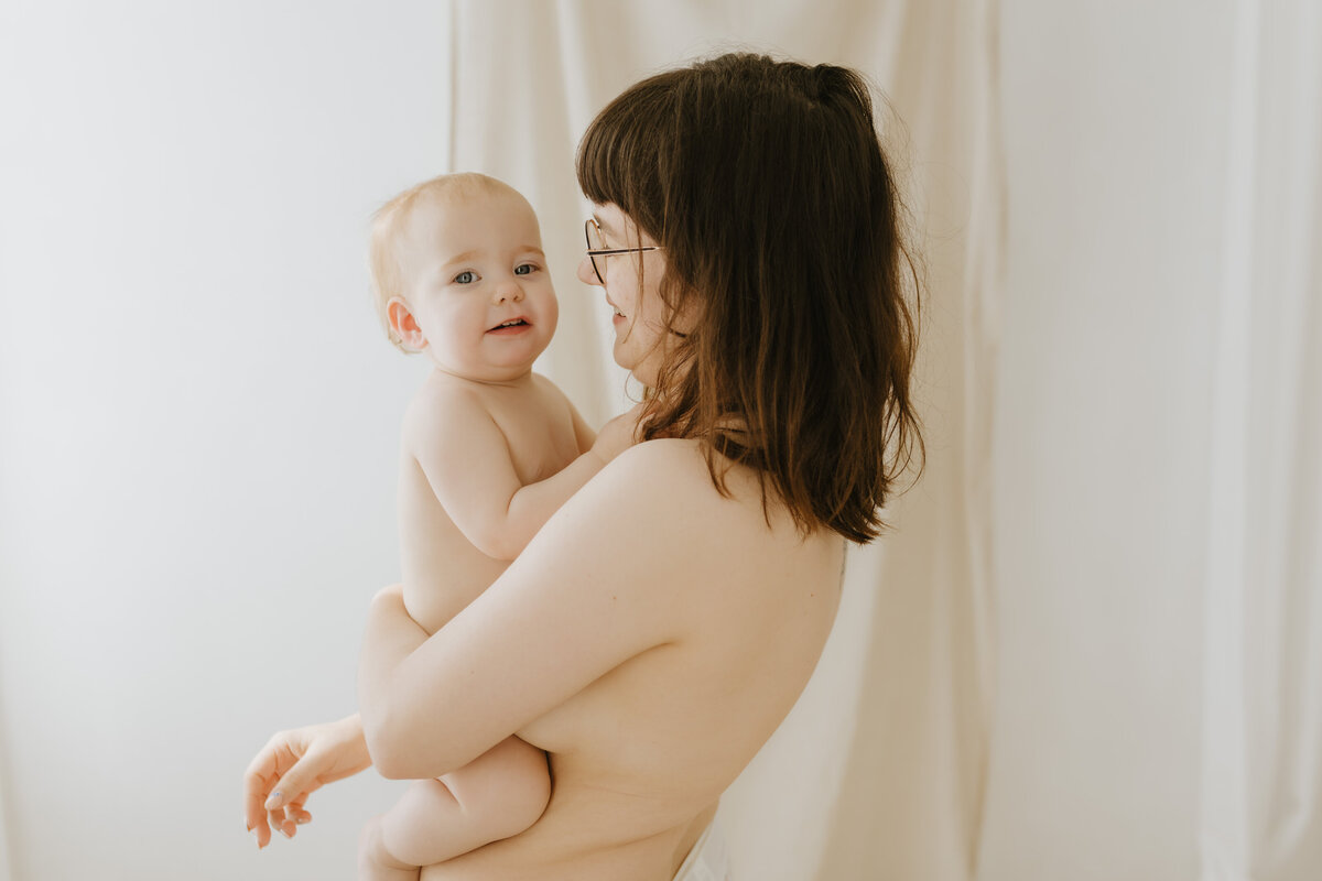 Intimate motherhood - Pictures by Jess - Sint-Niklaas