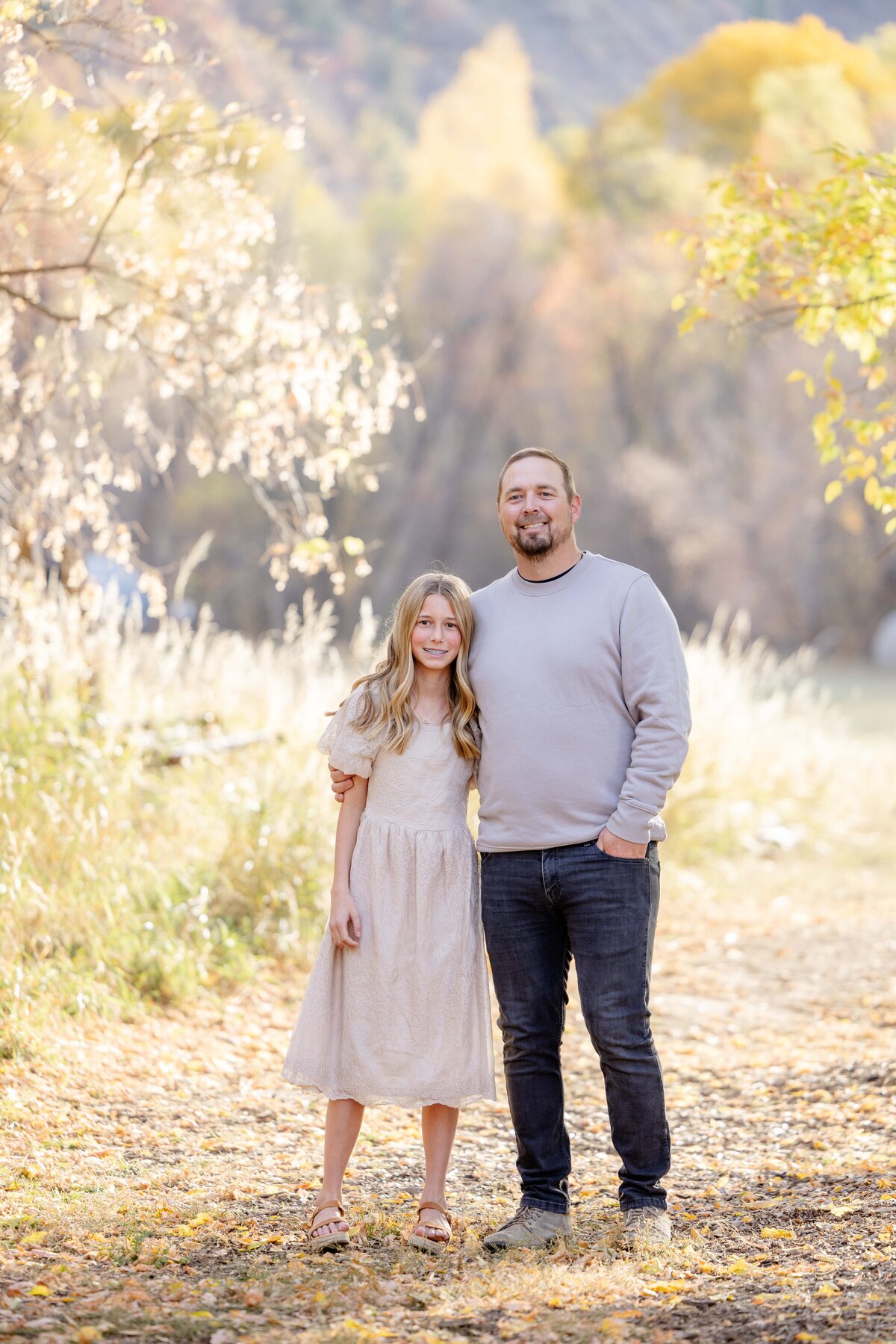 Utah-County-UT-Fall-Mini-Session-Magnolia-and-Grace-Photography-Co-ChalieseS-# (1)-7