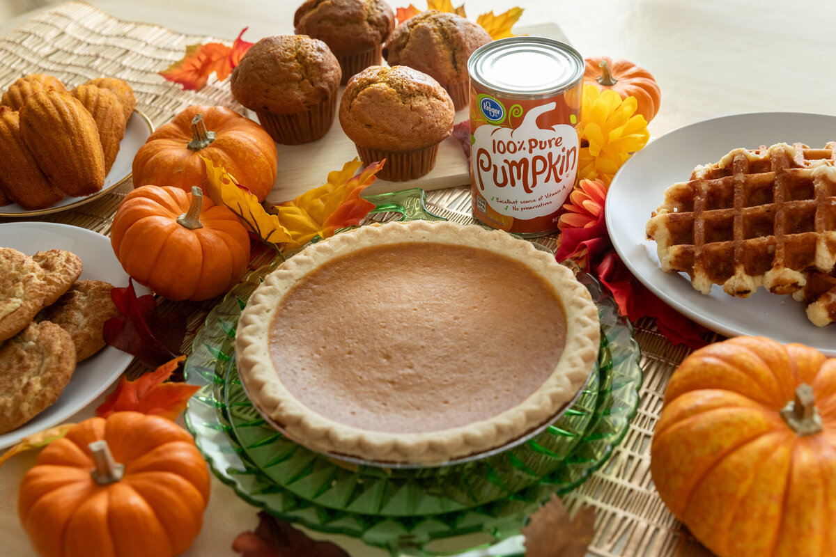 Kroger pumpkin puree everything pumpkin autumn harvest. Kroger packaging photoshoot.