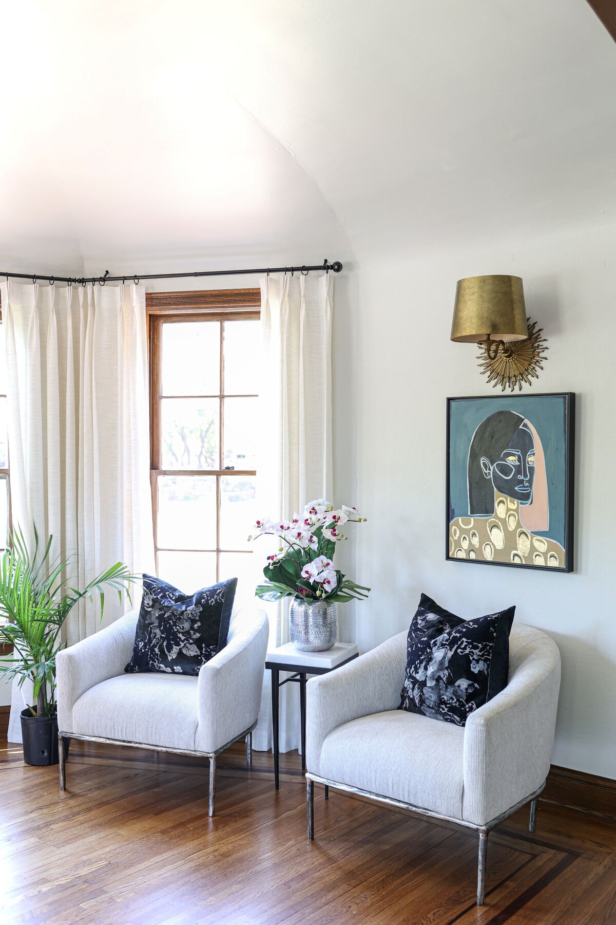 Tulsa Designer Showcase Gunta Sandmeyer Sitting Area Art