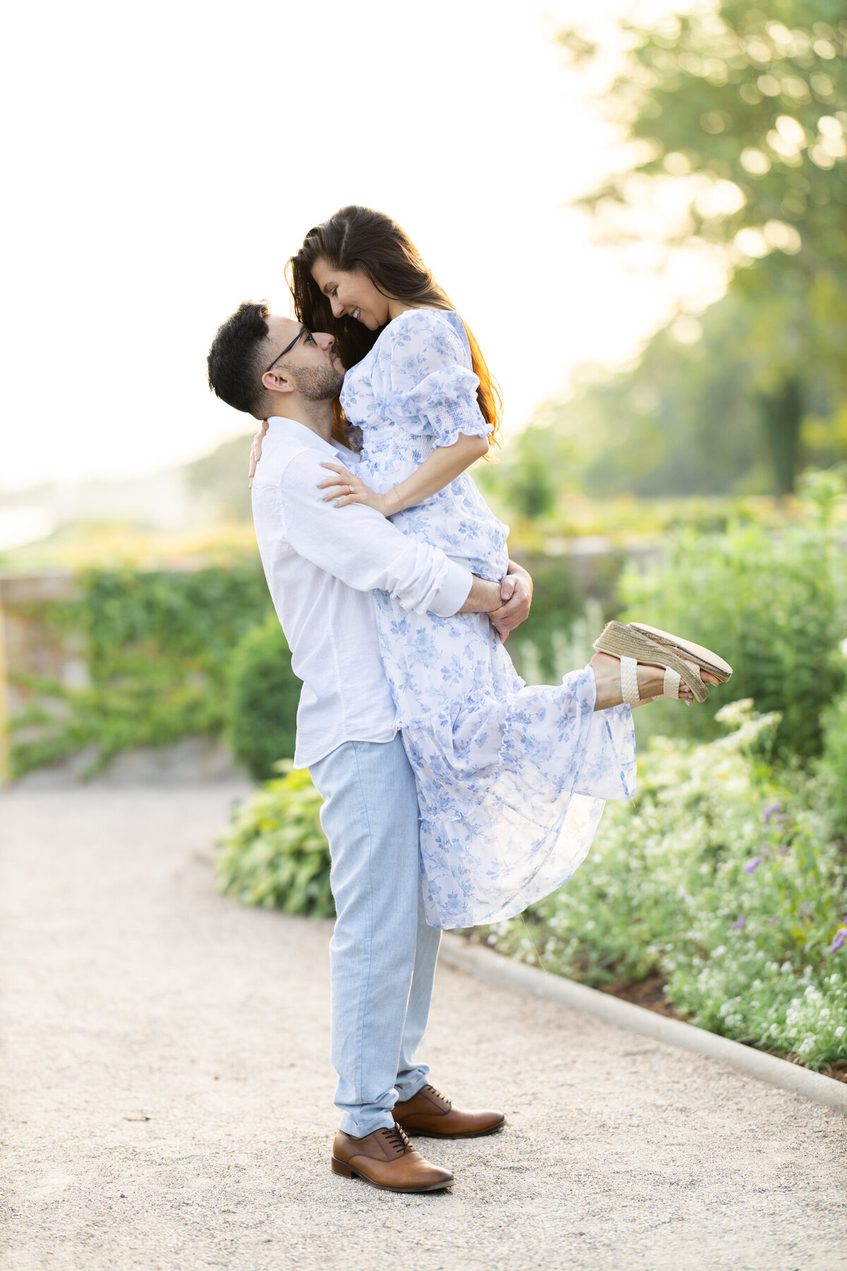 couples-romantic-photography-session-connecticut-11