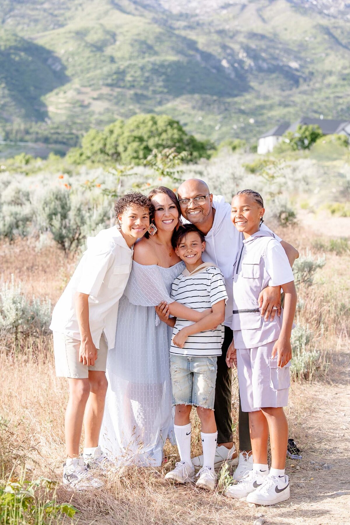 CO-Magnolia-and-Grace-Photography-Co-Family-Session-Utah-County-Eagle-Mountain-Spring-Mini-Poppy-Session-RandiC# (1)-18