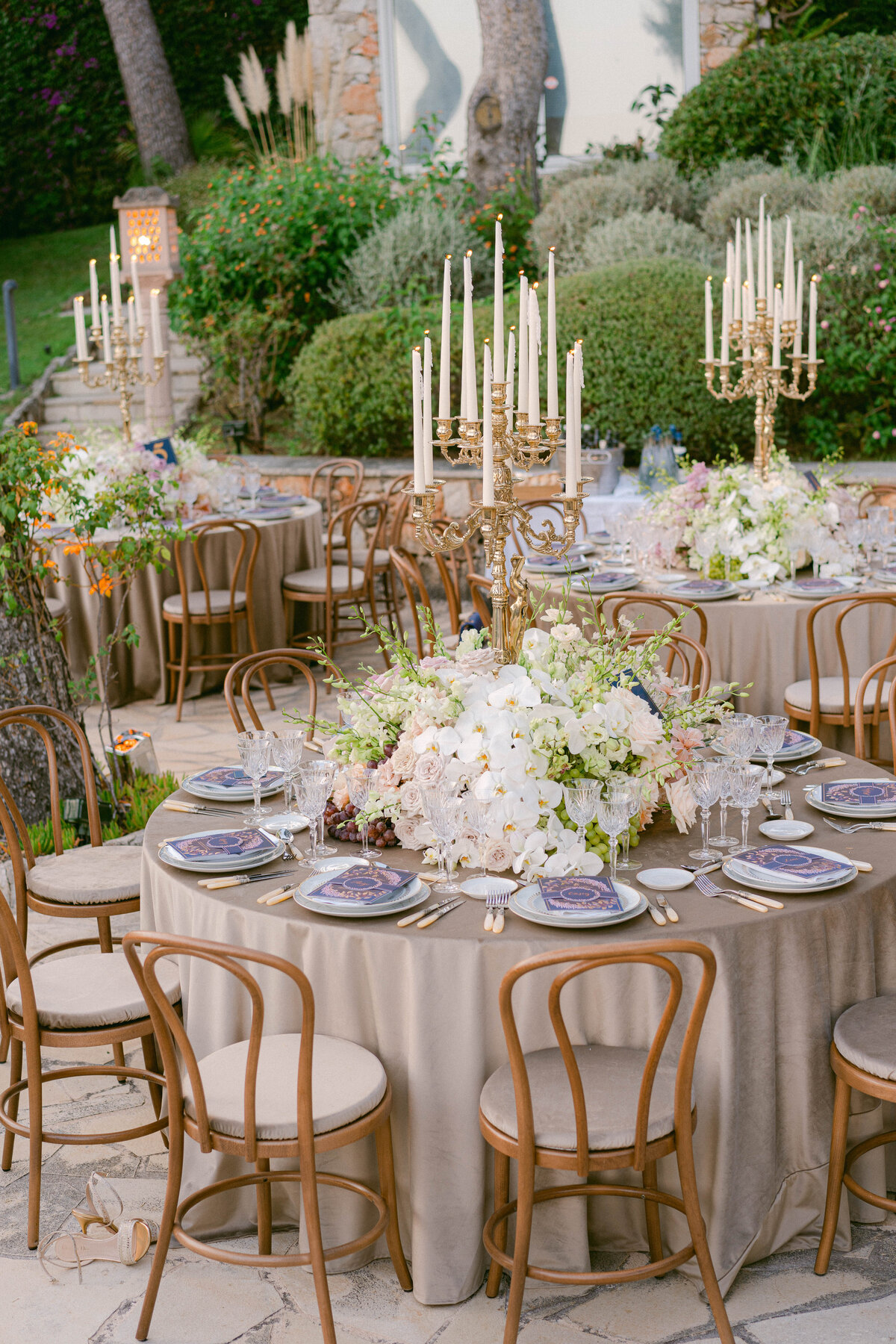 Luxury dinner tablescape  inspiration for French Riviera wedding