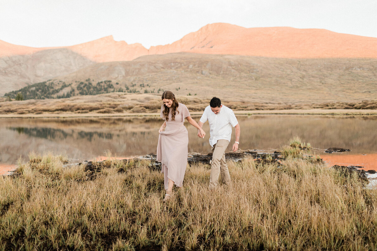 K+N_Colorado_Fall_Mountain_Engagement_Session_with_Diana_Coulter-101