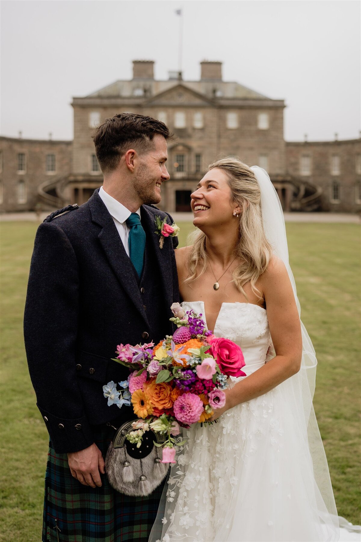 00009Aberdeen Wedding Photographer featuring a Haddo House Wedding in Aberdeenshire 