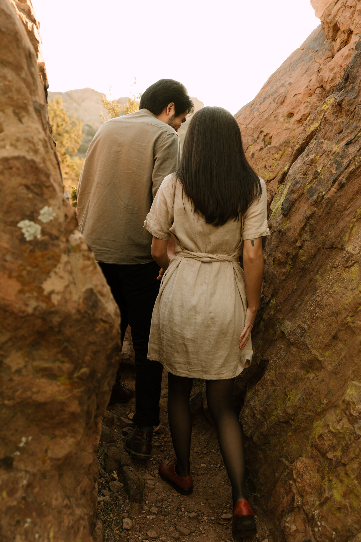 2022_vasquez-rocks-desert-hipster-engagement-adam-griffin-photo-12