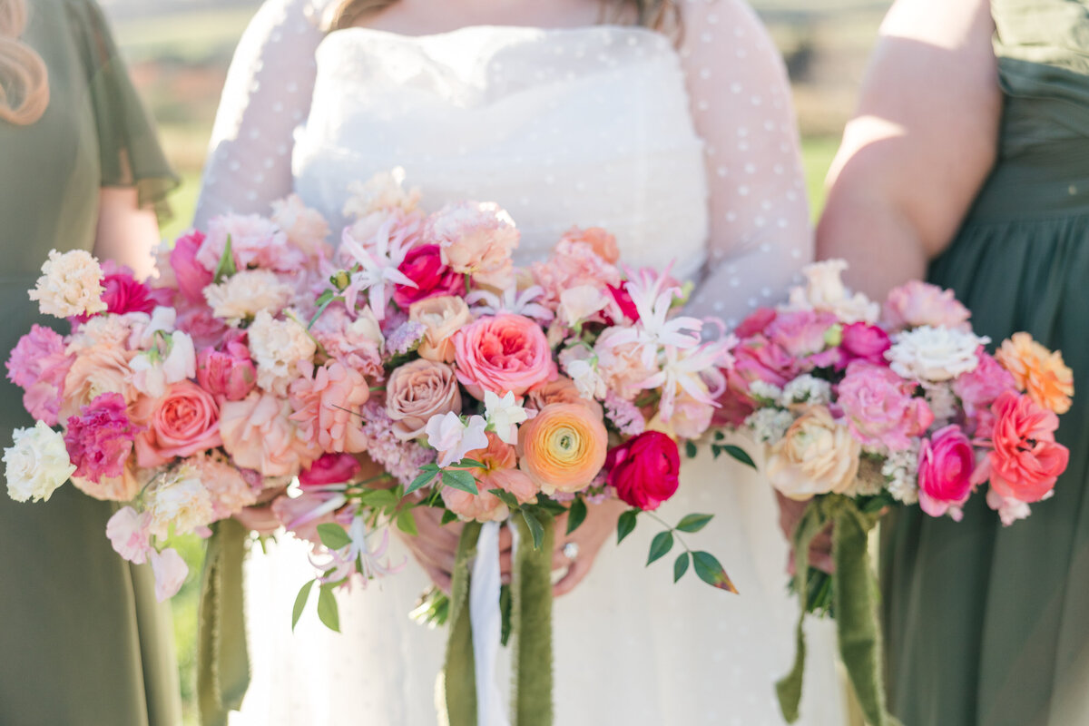 Bright-Florals-Pippin-Hill-Wedding-55