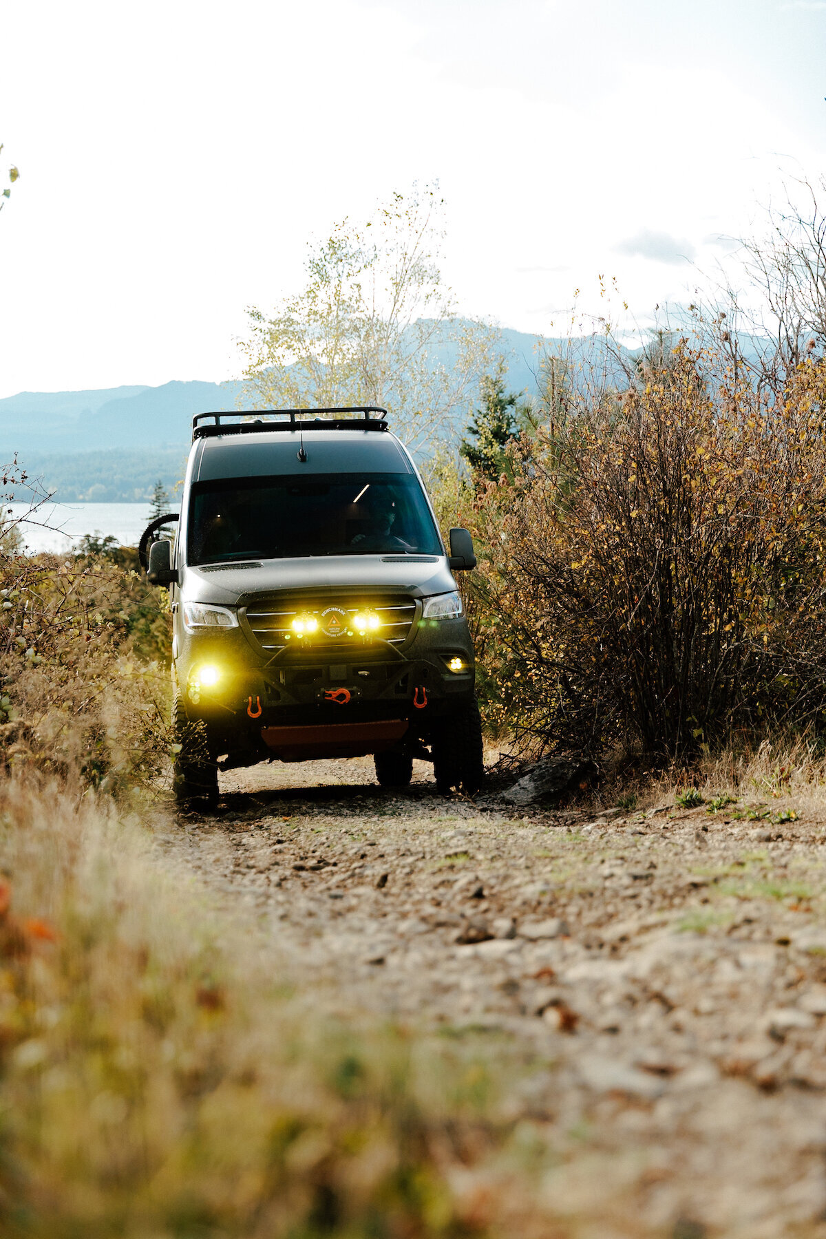 1_SummitSeeker_251013_BMV_#125_SlowFastcreative_2058