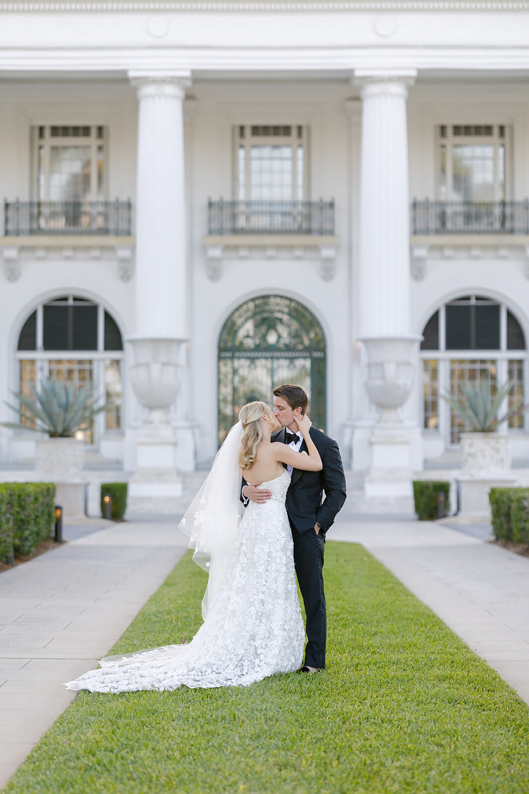 7. Newly Weds_SunnyLeePhoto-29