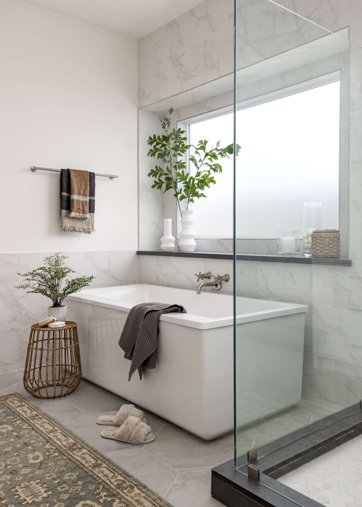 studio-l-interior-houston-tub