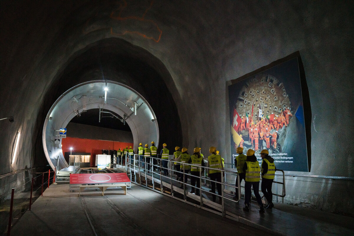 Andermatt-Gotthardtunnel-Erlebnis-Business-Fotograf-3-Musto-Studios