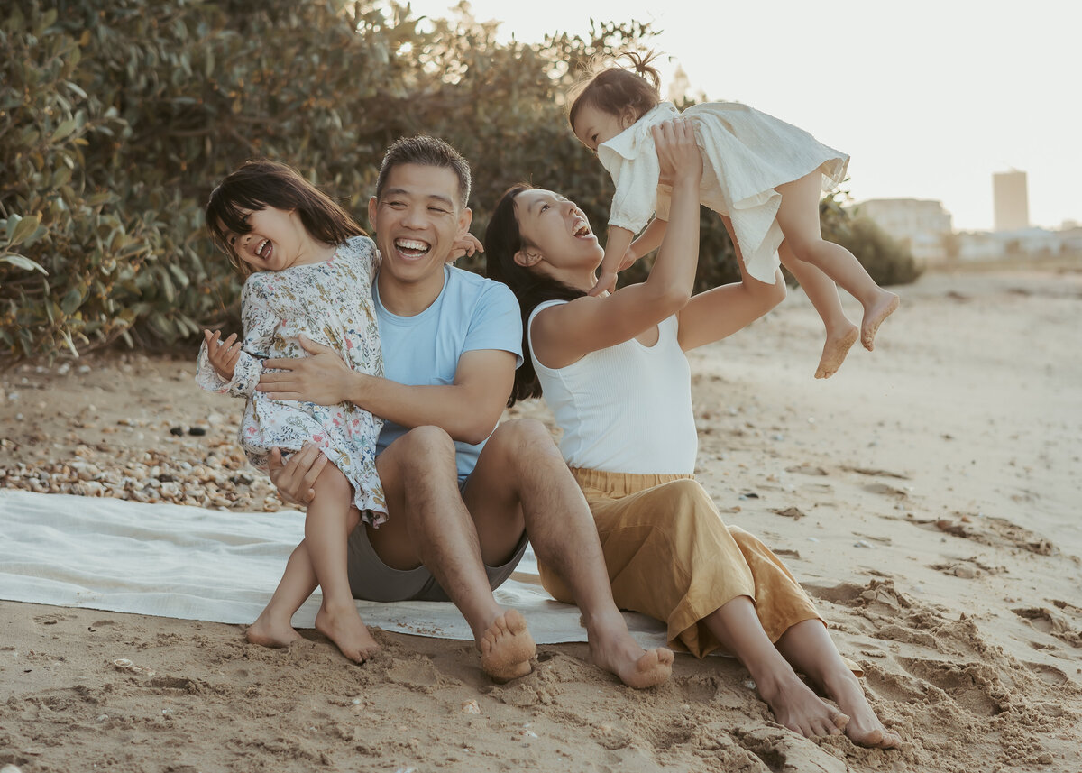 Sydney-beach-family-portraits-01