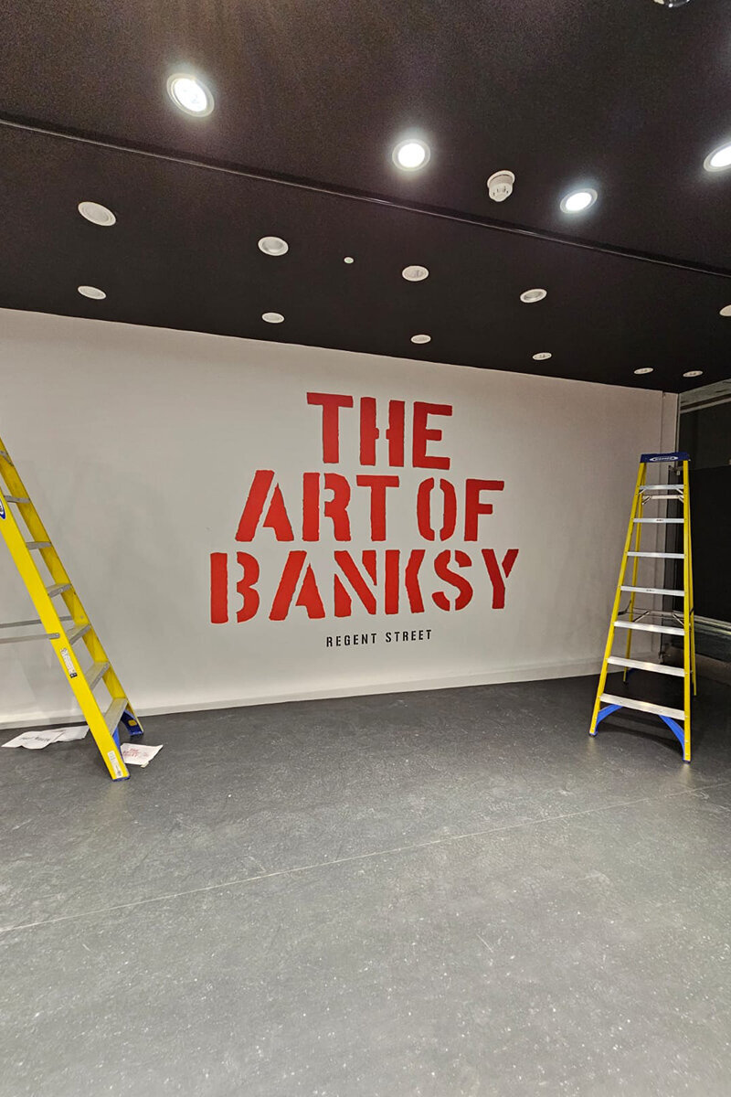 ellis-signs-the-art-of-banksy-vinyl-wall-graphics
