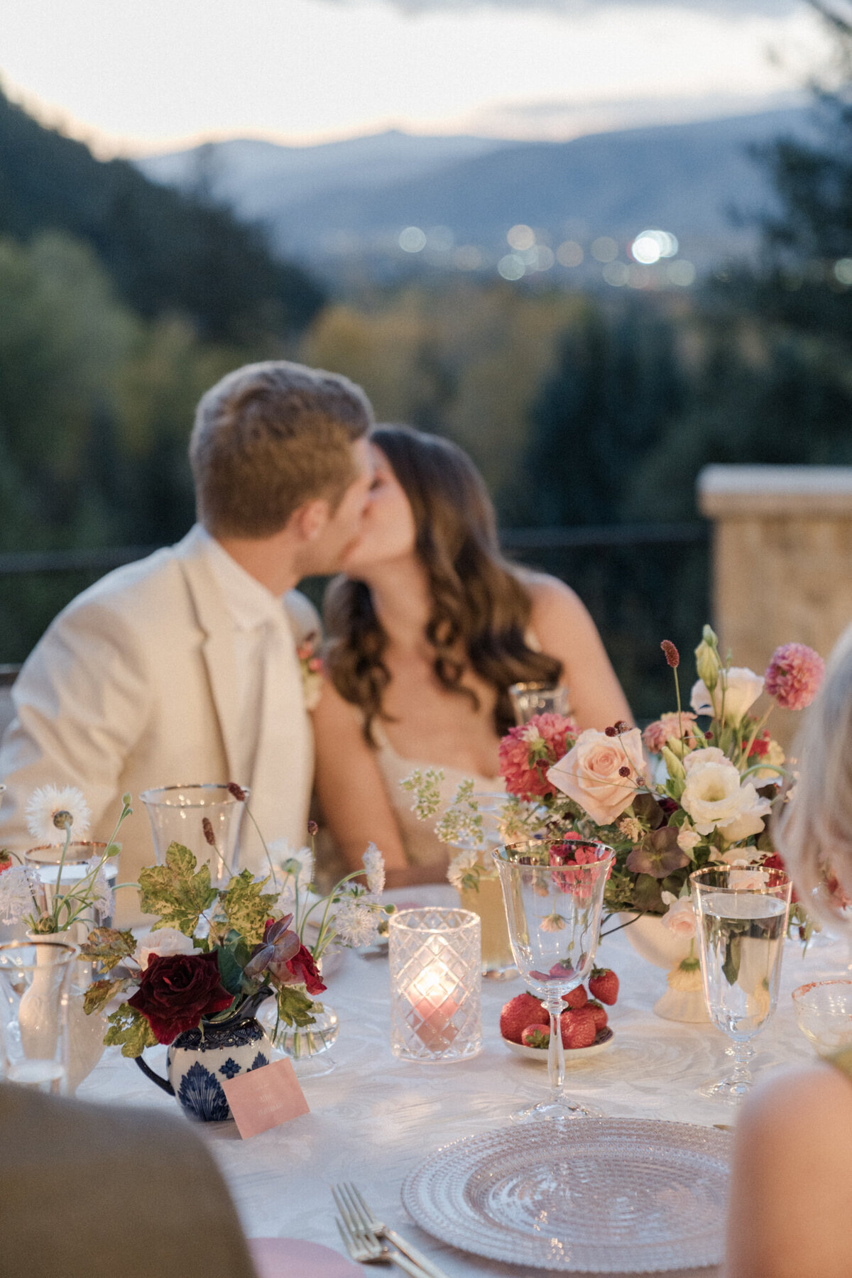 Beaver_Creek_Intimate_Wedding_MaryAnnCraddockPhotography_0143