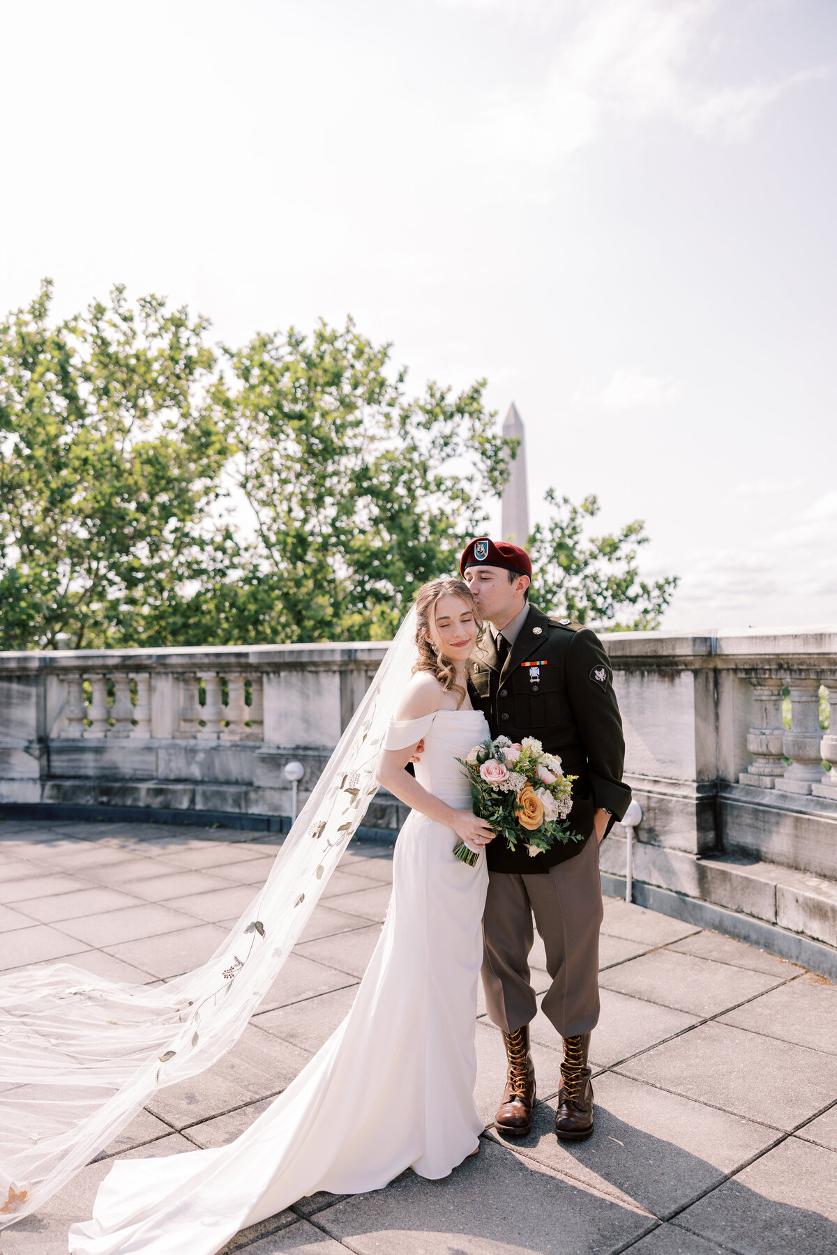 DAR_WashingtonDC_Wedding_VnessPhotography-17