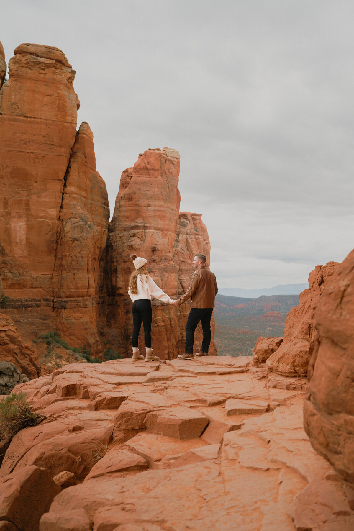 Sarah Folkers Photo Sedona Cathedral Rock Elopement Engagement-15