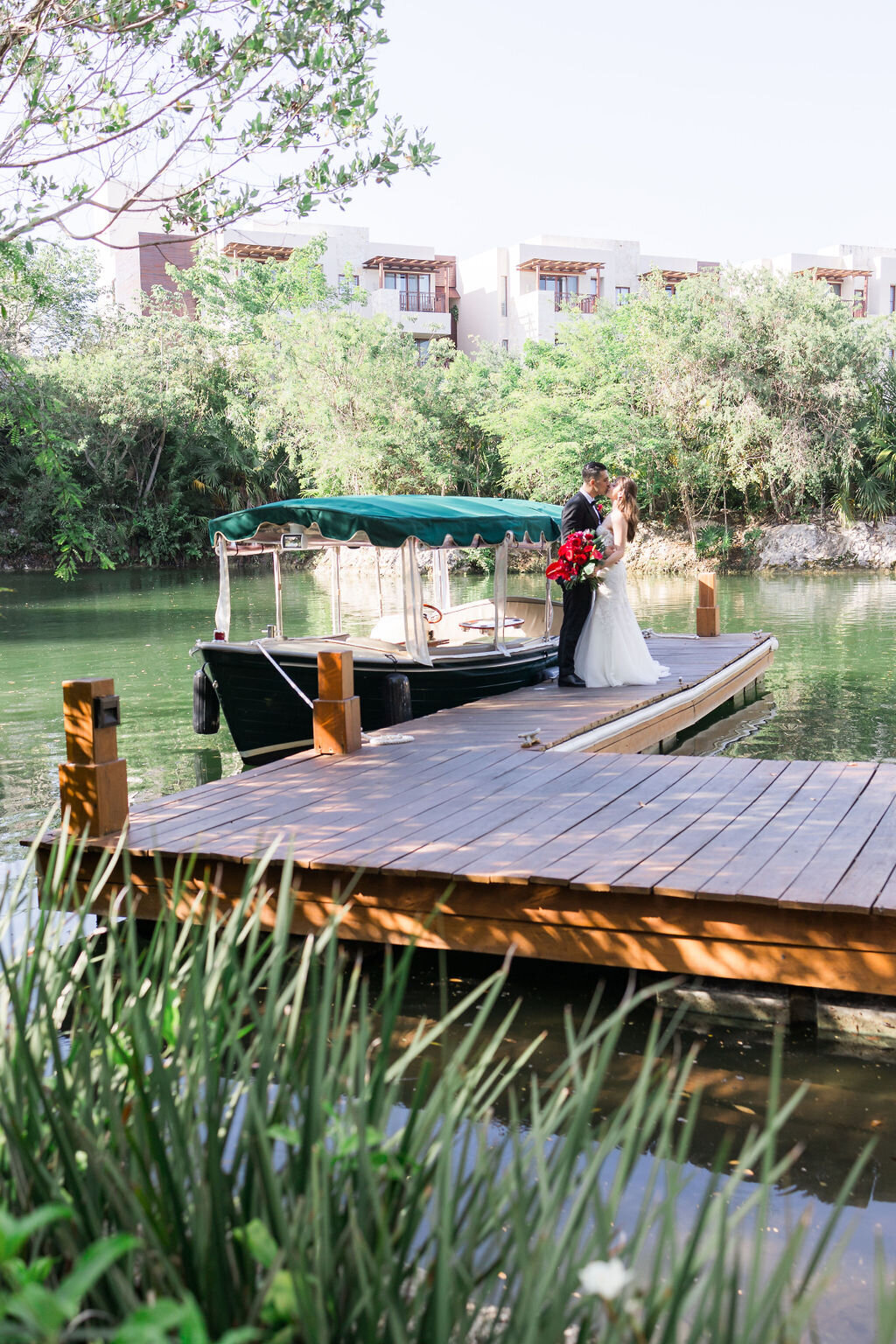 fairmont-mayakoba-wedding-boat-5