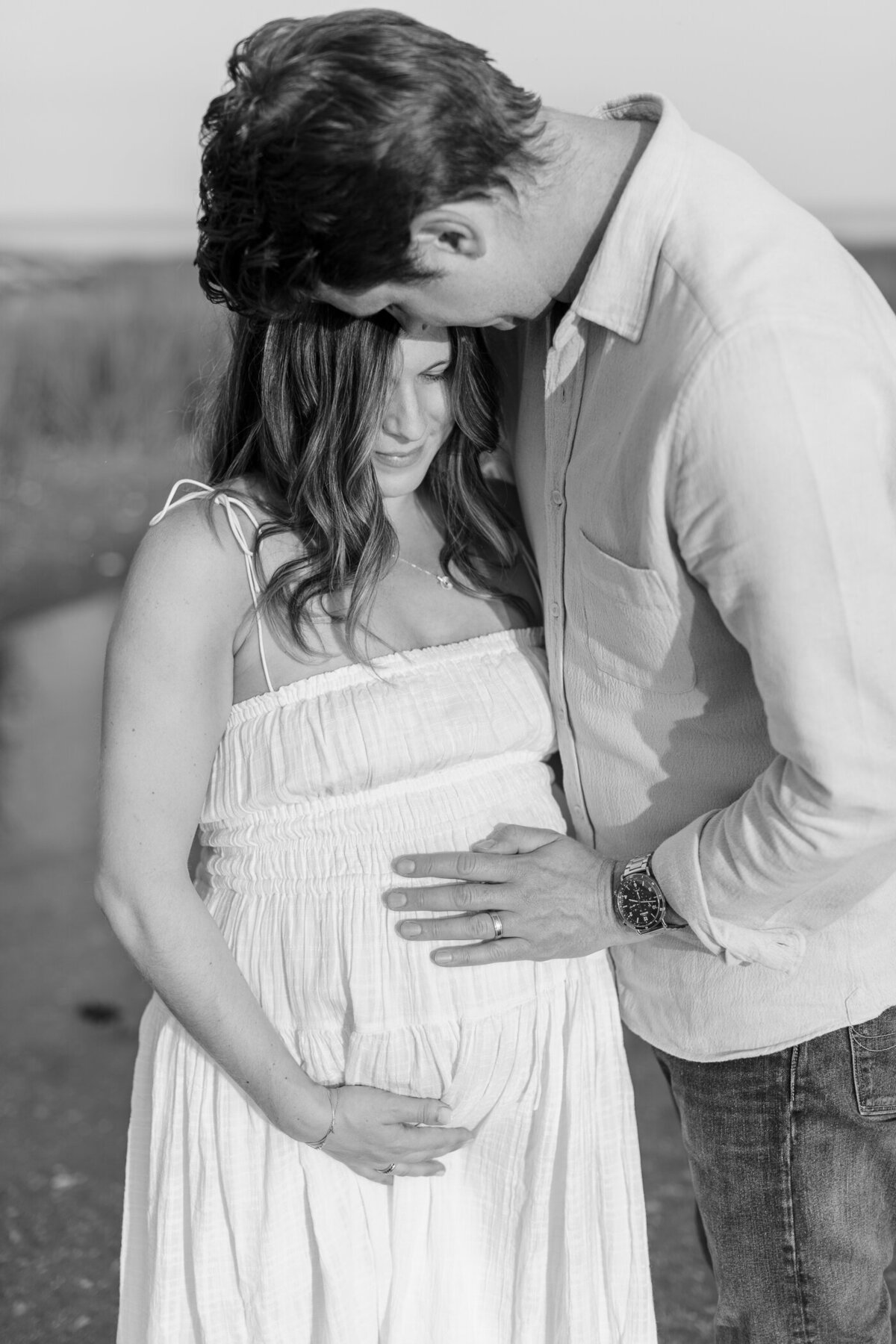 Maternity-WEB-Beach-Portraits-Erin-Belles-Photography-2025