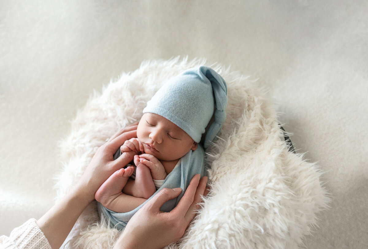 cleveland-newborn-photography (90)