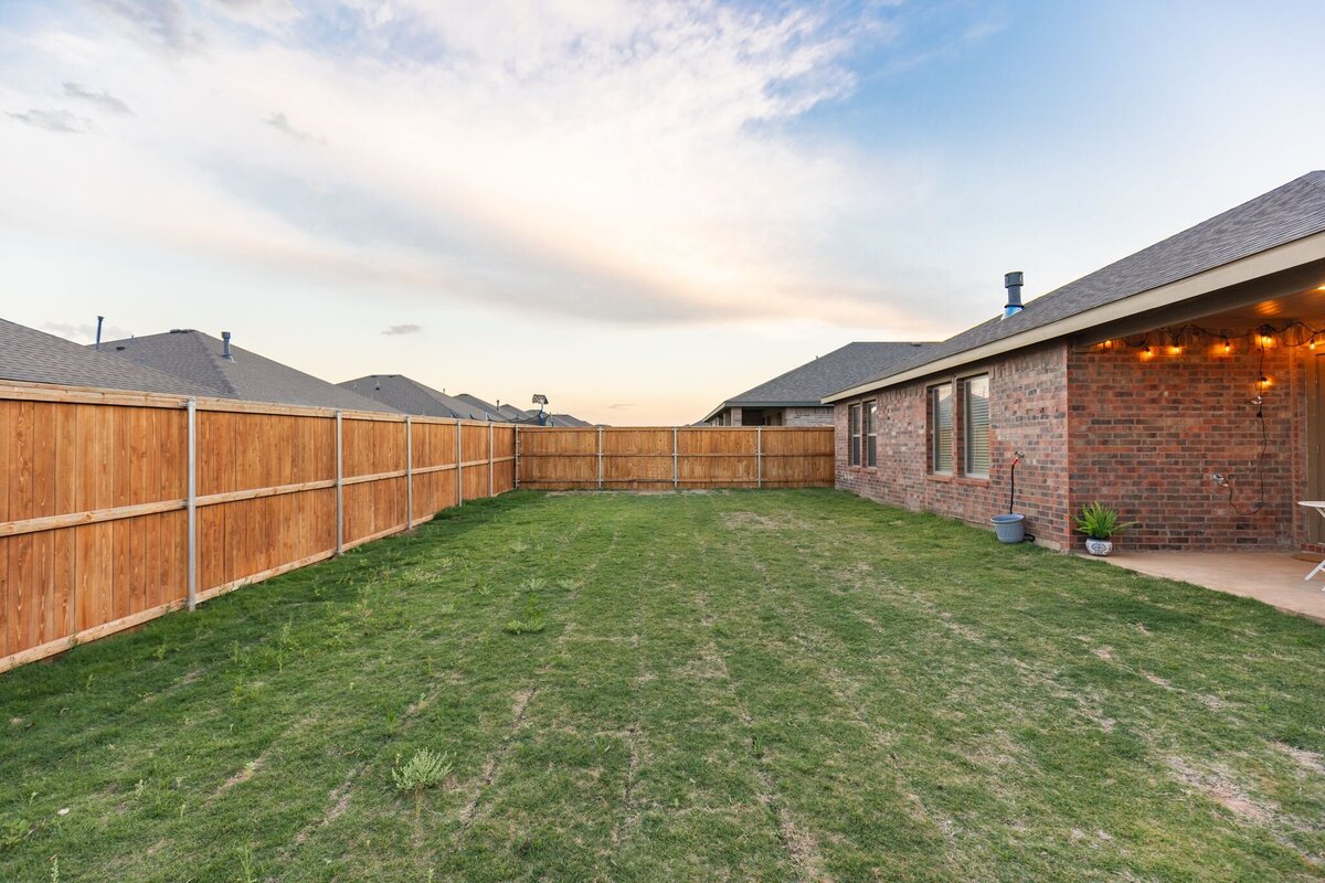 33_806 Hideout-0876-HDR