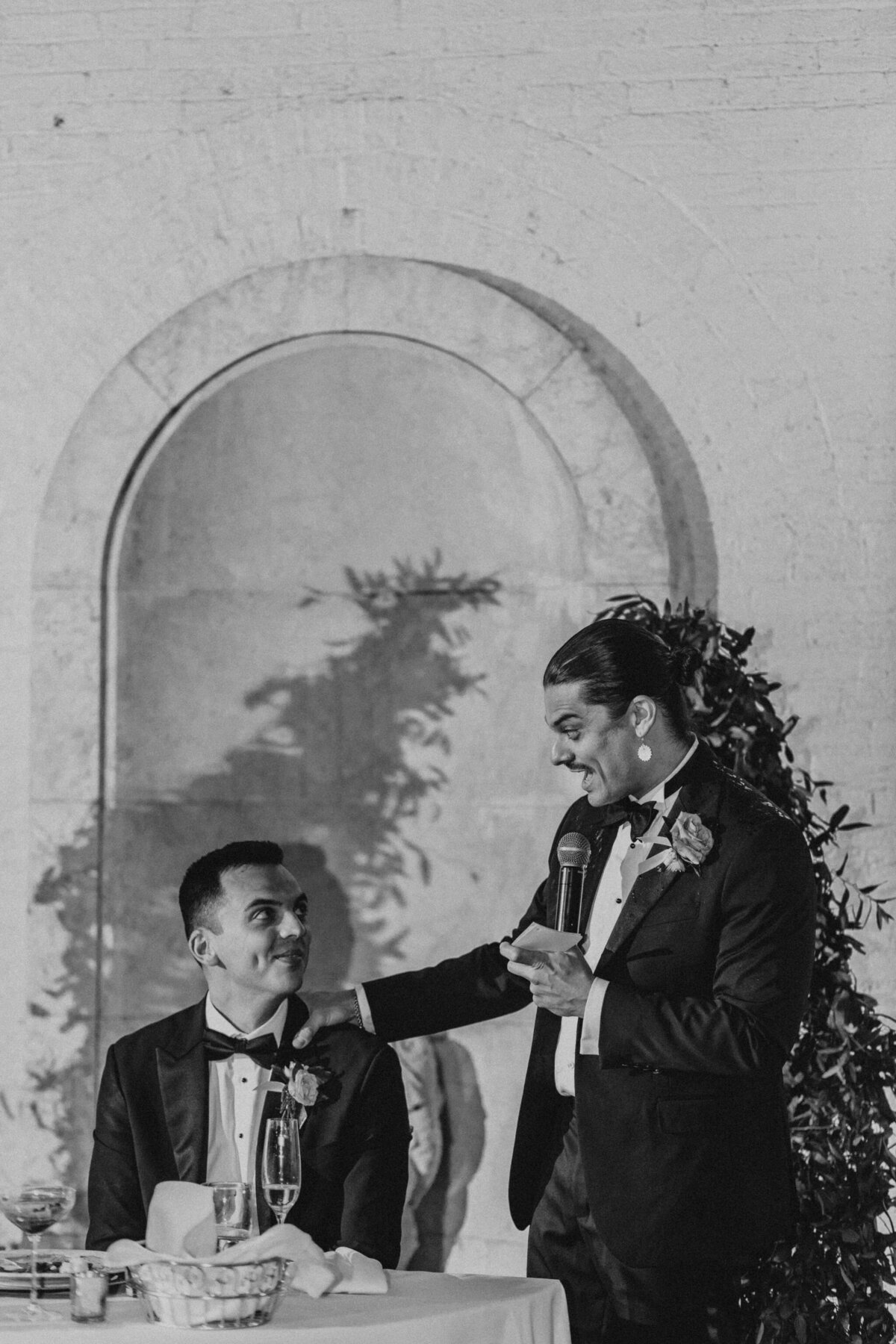 WELLING-FLORES.Wedding.EngineersClub-rcptn-122