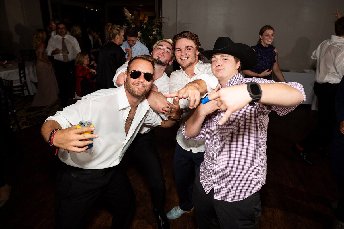 KatieTommy-CountryClubOfAVL-153