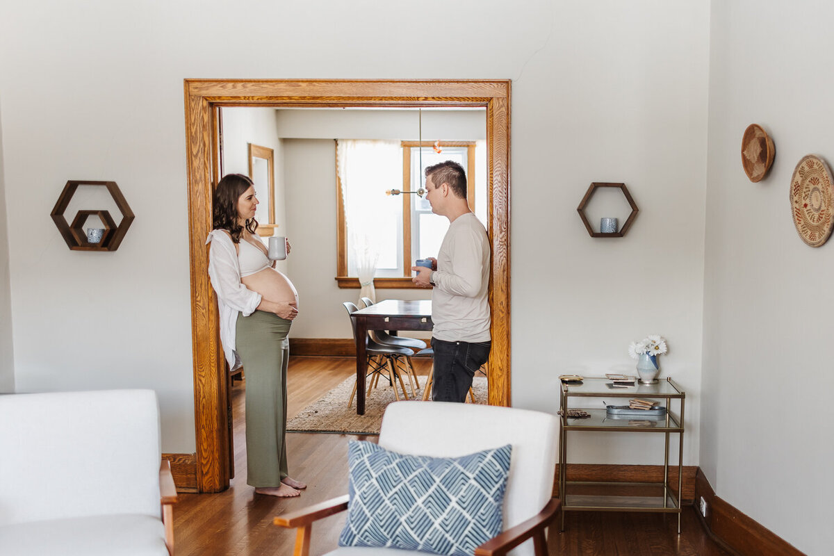 Toronto Maternity Portraits at home