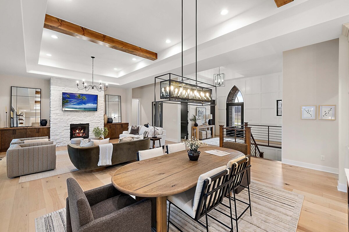 11-70802 Renata New Staging-11