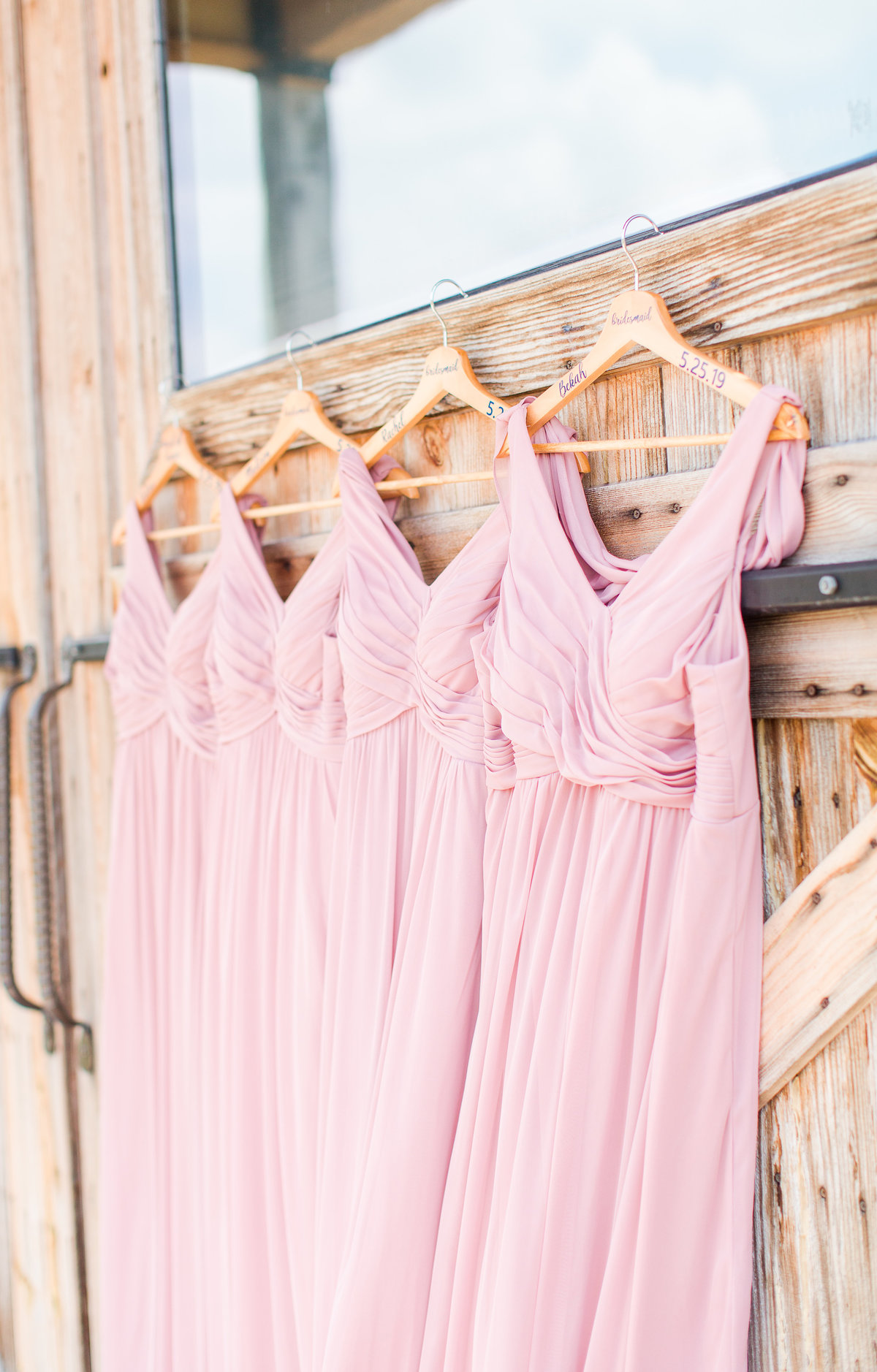 Blush and Navy Rustic Barn WEdding-10