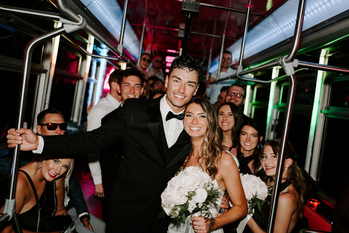 abby-parker-lake-minnetonka-wedding-118