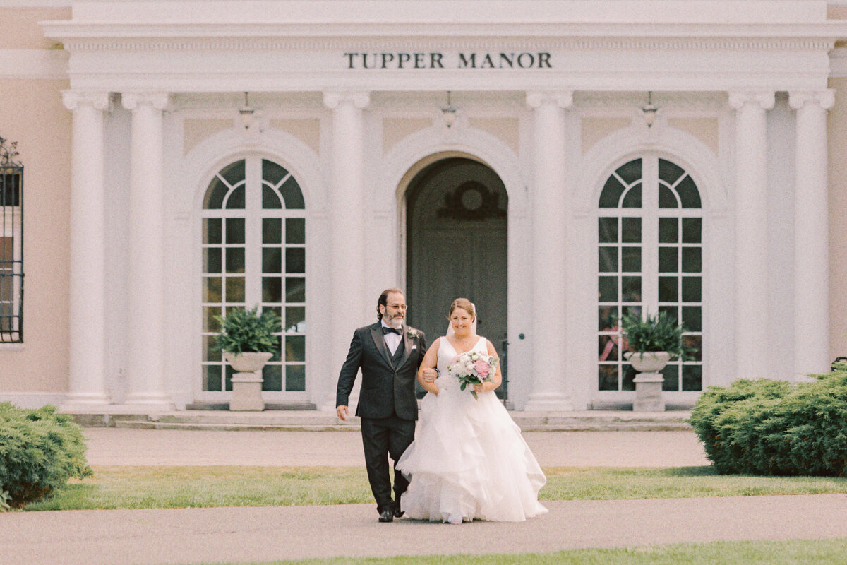 Tupper-Manor-Wedding-50