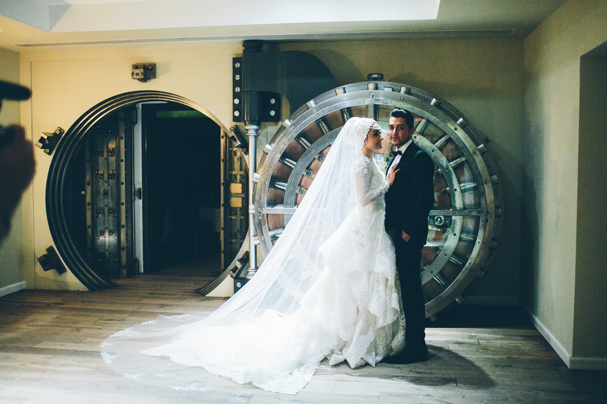 Cipriani-Wall-Street-wedding-MariamAndAli-0477
