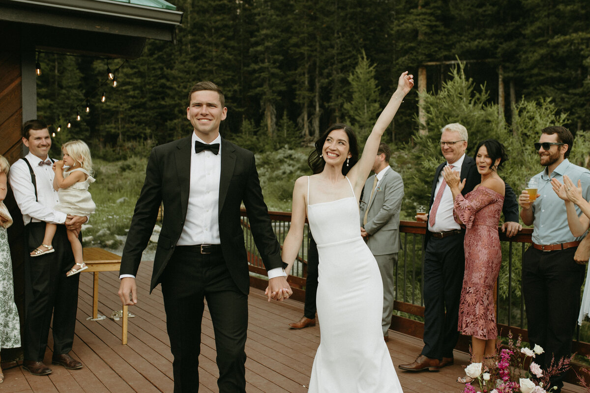 LL_Mount_Engadine_Lodge_Wedding-485